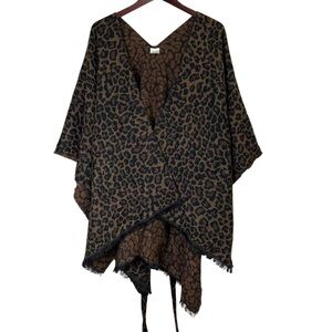 Francesca’s Leopard Print Ruana Wrap Boho Fringe Open Front Shawl Kimono One Sz